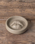 Lip Incense Holder