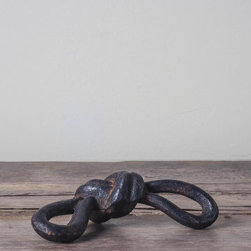 Roven Cast Iron Knot