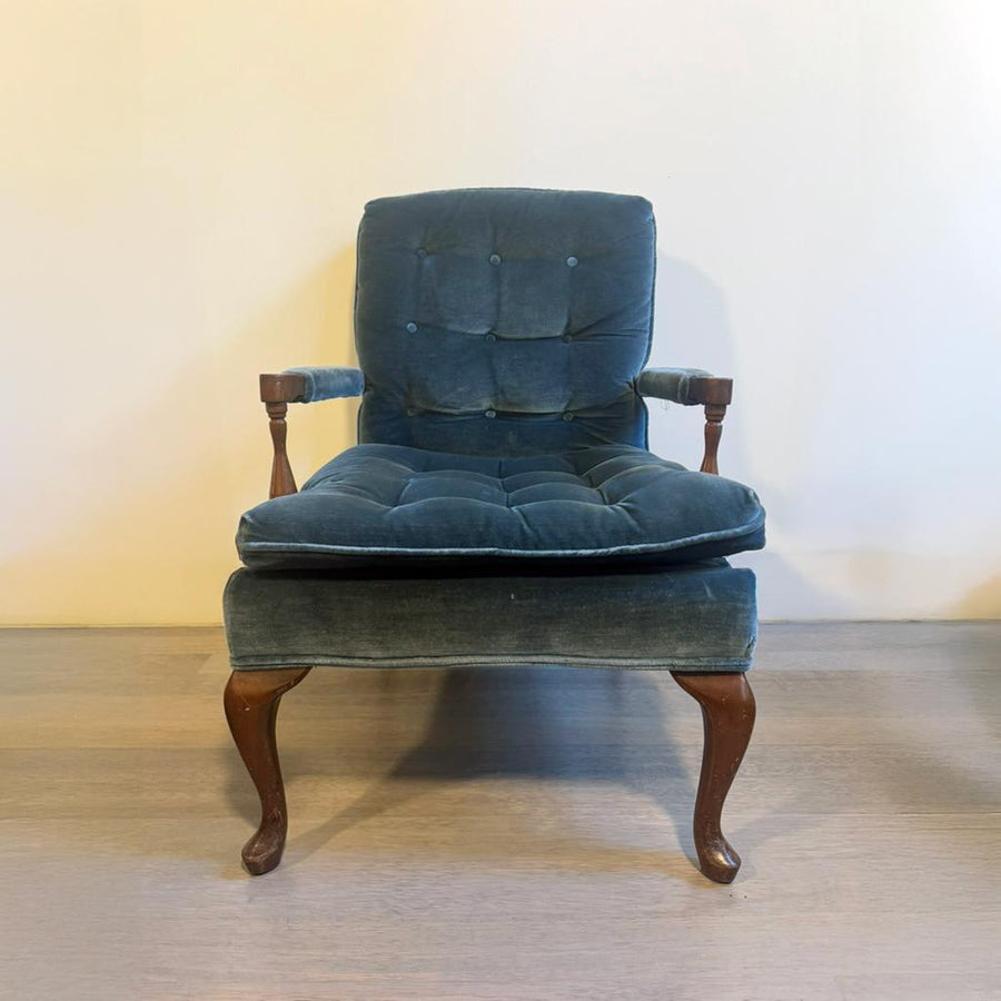 Vintage Tufted Blue Velvet Chair